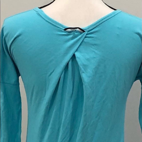 Girl’s Ivivva Active Top - Picture 3 of 3